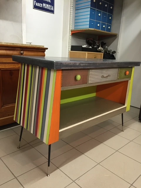 Petit comptoir ancien relooké - Comptoir de magasin customisé