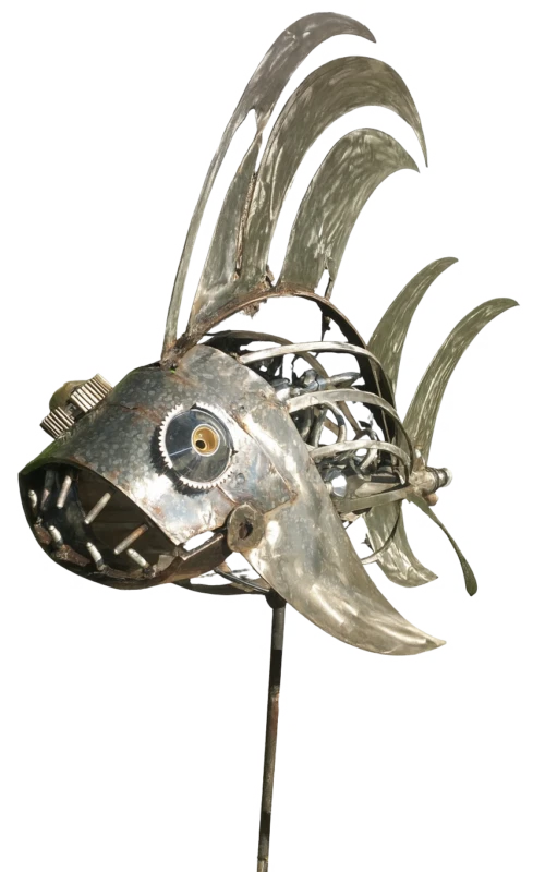 Poisson plombier Poisson plombier - Réalisé avec des chutes de découpes industrielles et accessoires de plomberie